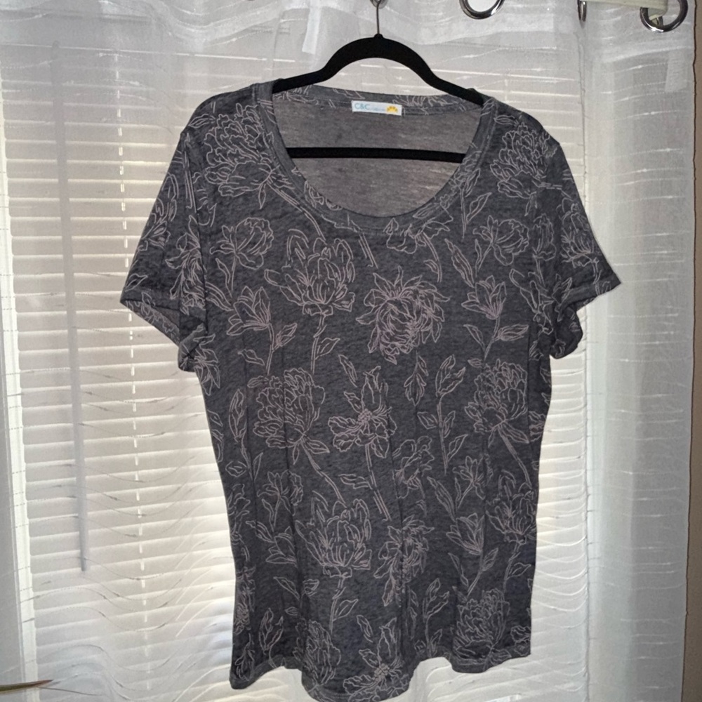 C&C California Charcoal Floral Short Sleeve Tee
